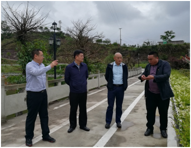 5cdb792ad5c8d.png 2.png